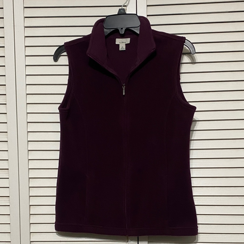 L.L. Bean Plum Polar Fleece Zip Vest Size S